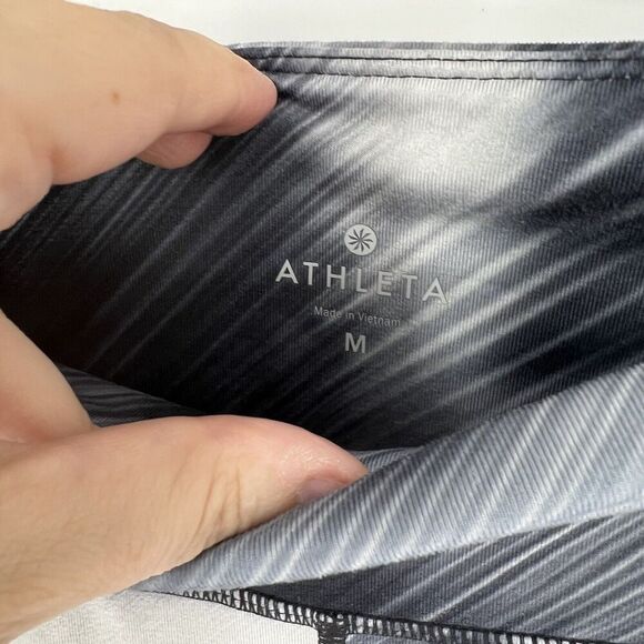 Athleta Chaturanga Womens Active High Rise Tight Leggings Alpine Pattern Size M - Picture 3 of 5